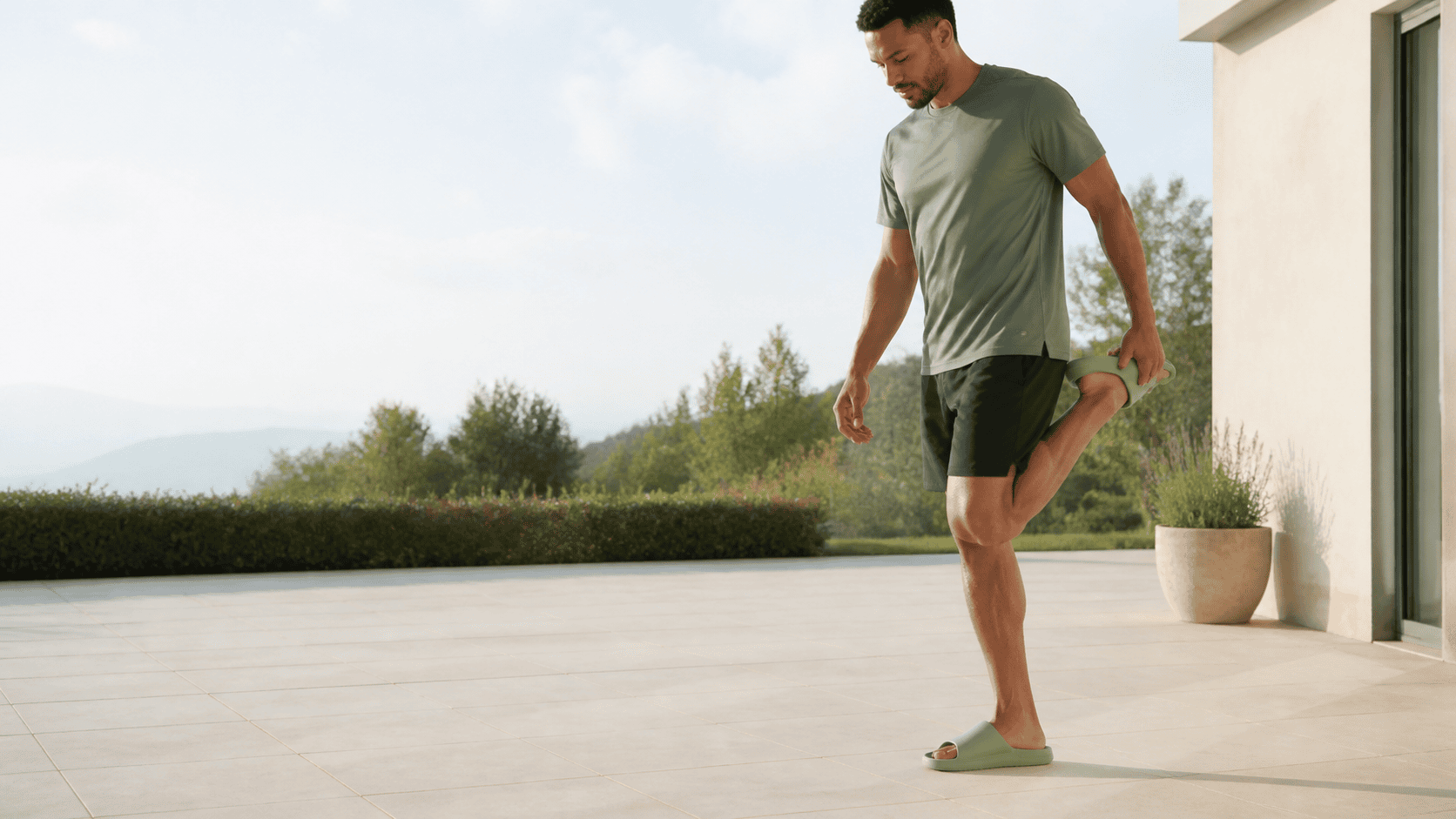 Choosing Cushioned Slides for Daily Use and Errands