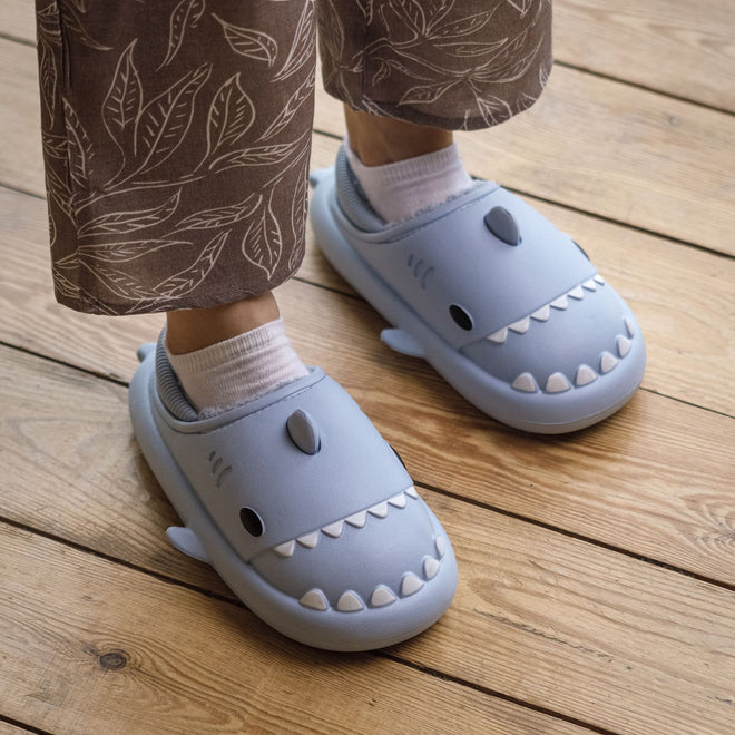 Mens Cloud Sharks with Fur